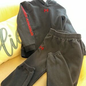 Under Armour Kids Black Sweatpants and Hoodie Set